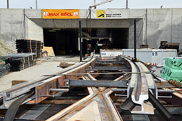 Mobilitaet_Hauptbahnhof_Tunnel_Gleisbau_3.jpg