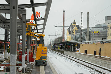 2021_01_07_Baustelle_Hauptbahnhof_Bahnsteig_4_5_05.jpg